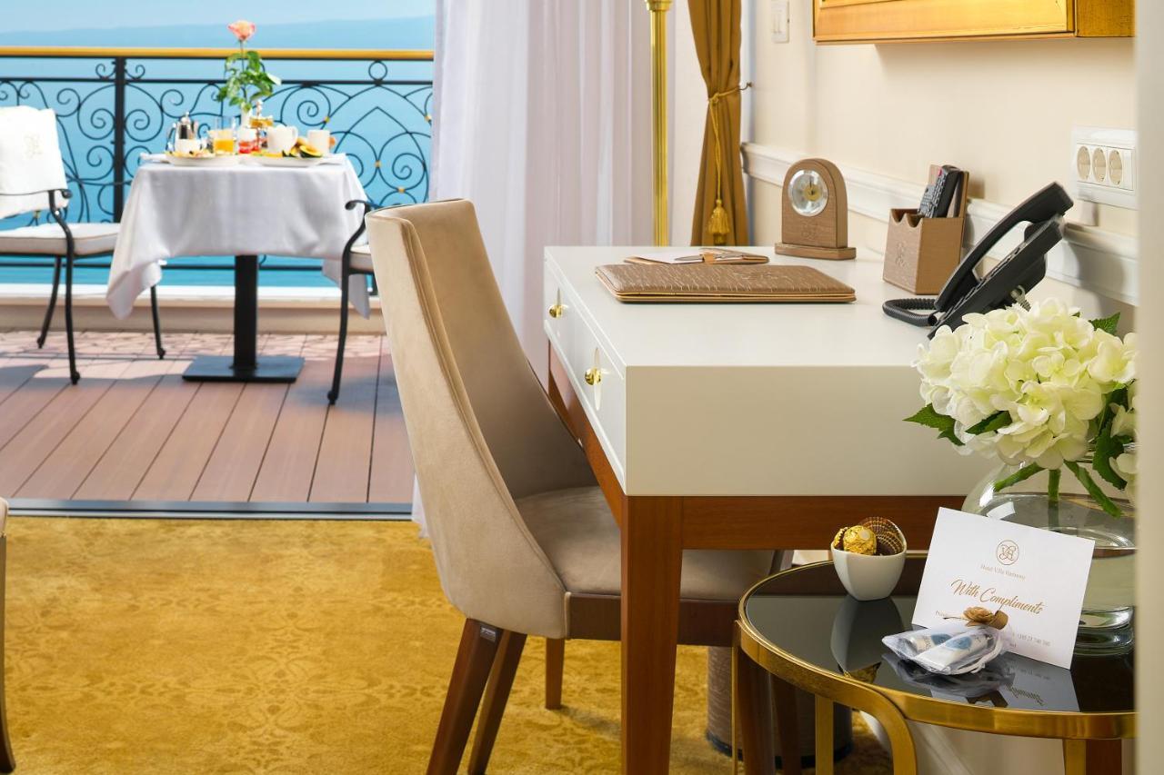 Hotel Villa Harmony Сплит Екстериор снимка
